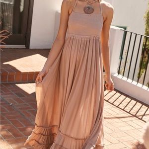 Extratropical Maxi Dress